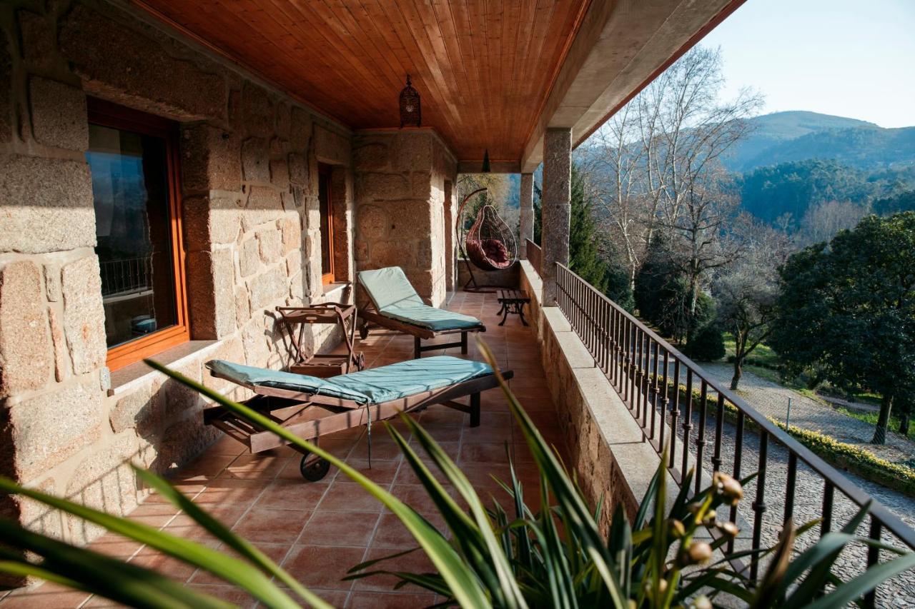 Casa Das Flores Amares Extérieur photo